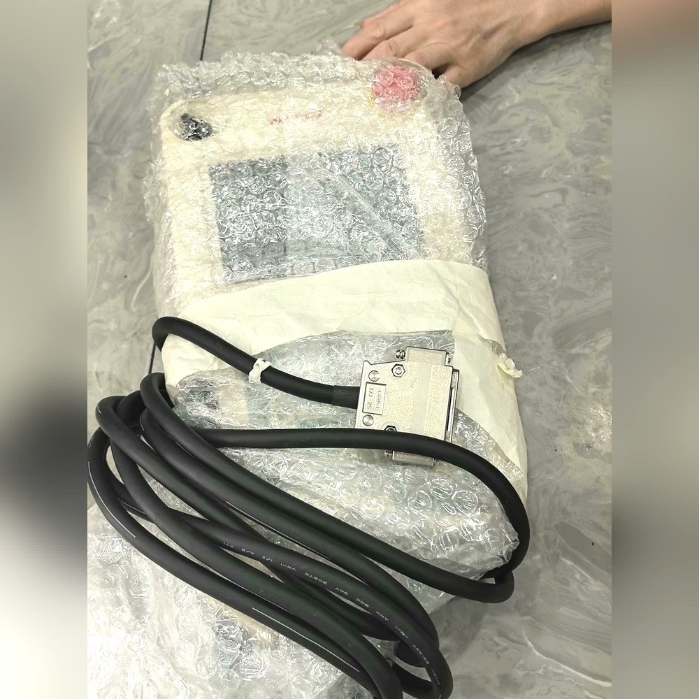 那智示教器!CFDTP-10-04M 2023未使用过! 议价