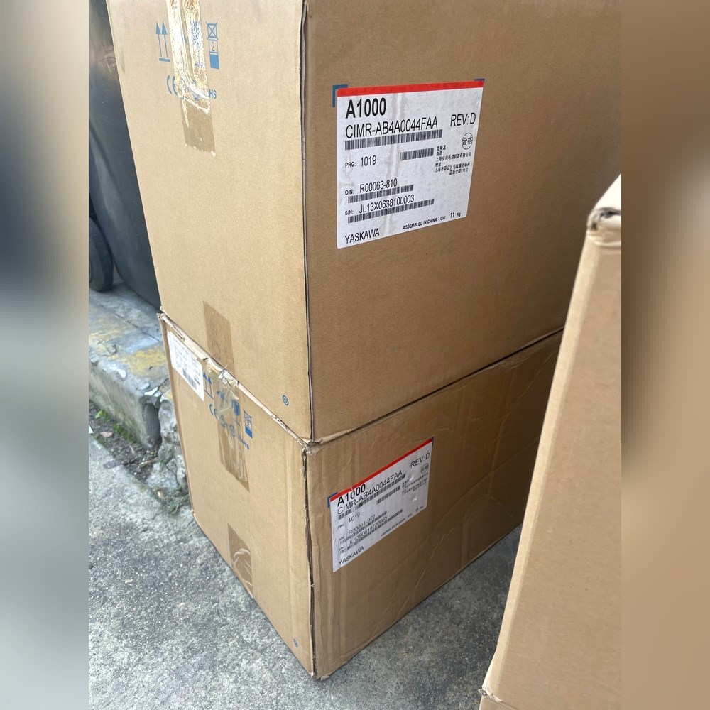 安川A1000变频器原装现货1台 CIMR-AB4A00 议价