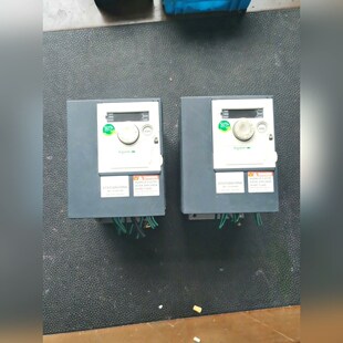 两台进口施耐德变频器ATV312HU15N4 1.5K 议价