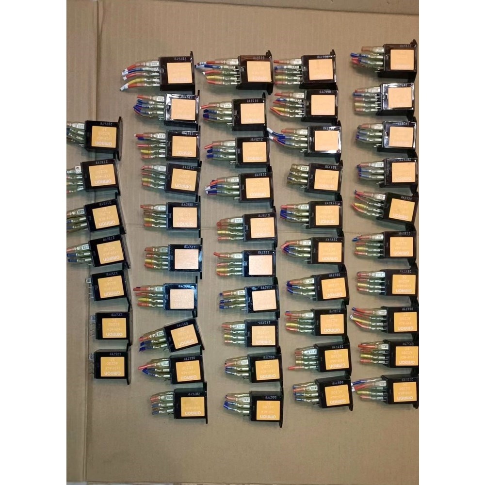 LY2F-ACA AC200 8脚继电器 议价