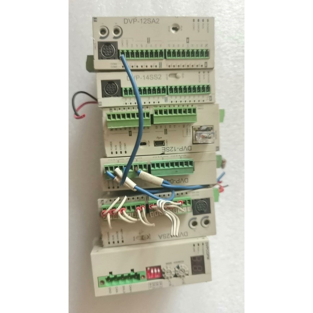 PLC SA2系列主机可编程控制器 DVP-12SA D 议价
