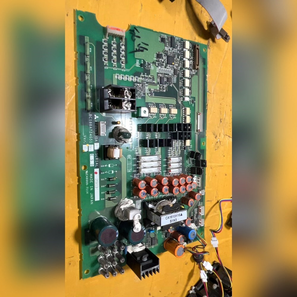 A74MA500A BC186A724G51、三菱变频器