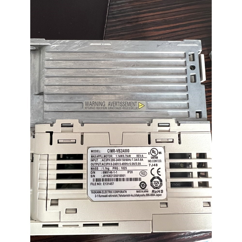 原装安川变频器CIMR-VB2A000 议价