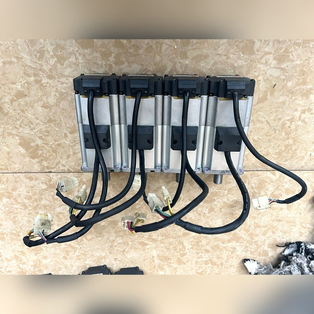 电机MSMR042S1T功能正常实物图 议价