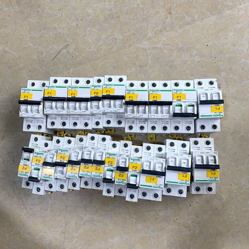 原装施耐德IC65N C6A空开1P2P两种需要的