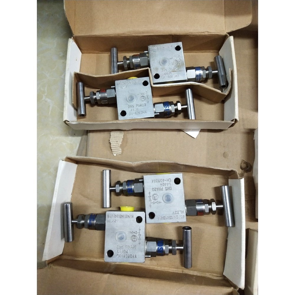 HLS2V派克PARKER二阀组HLS2V共10个余 议价