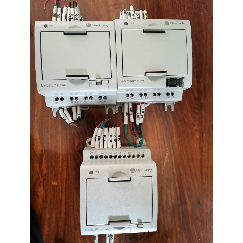 AB罗克韦尔控制器Micro810成色如图实物拍摄 议价