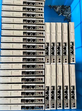 安川伺服扩展SGDV-OCA01A 九成新 200 有3 议价