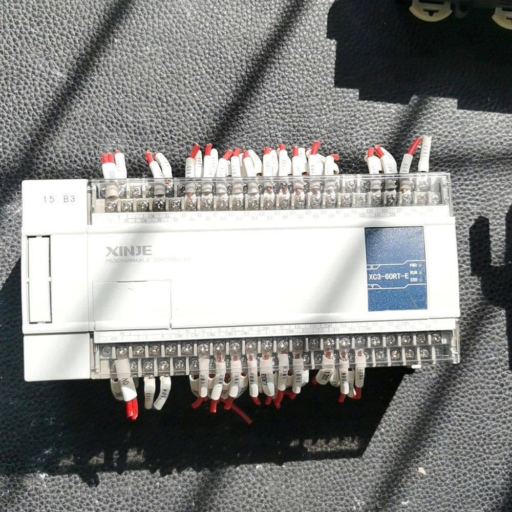 信捷PLCXC3-60RT-E实物拍摄成色漂亮可充新 议价