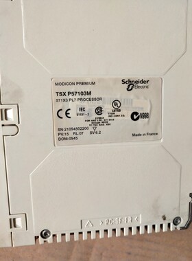 施耐德PLC模块TSXP57103M成色有轻微使用痕迹. 议价