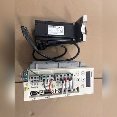 LXM23CU04M3X施耐德伺服驱动器BCH0602O1 议价