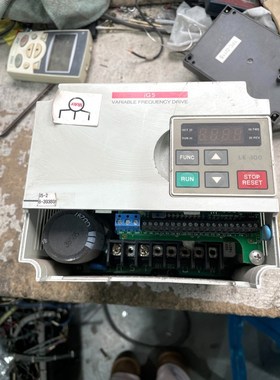 LSLG变频器SV022iG5-2测试好2.2KW 22 议价