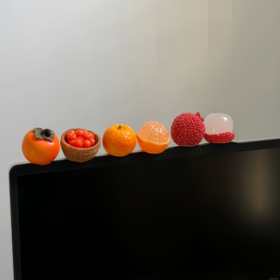 2026新年万事顺荔大橘大利汽车摆件治愈系柿子中控台显示屏装饰