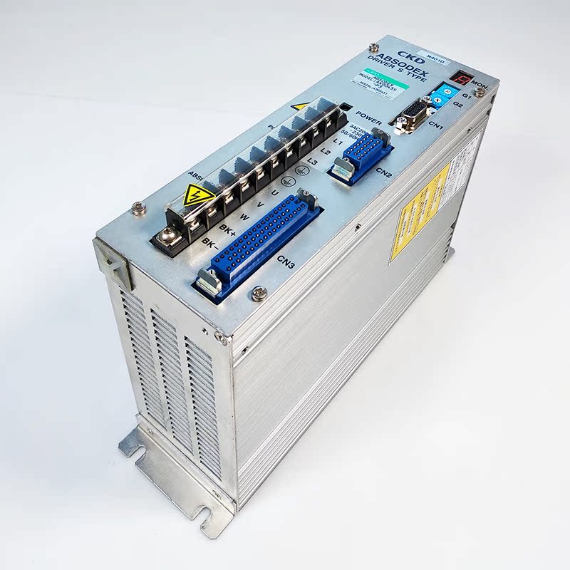 二手伺服驱动器AX9045S议价