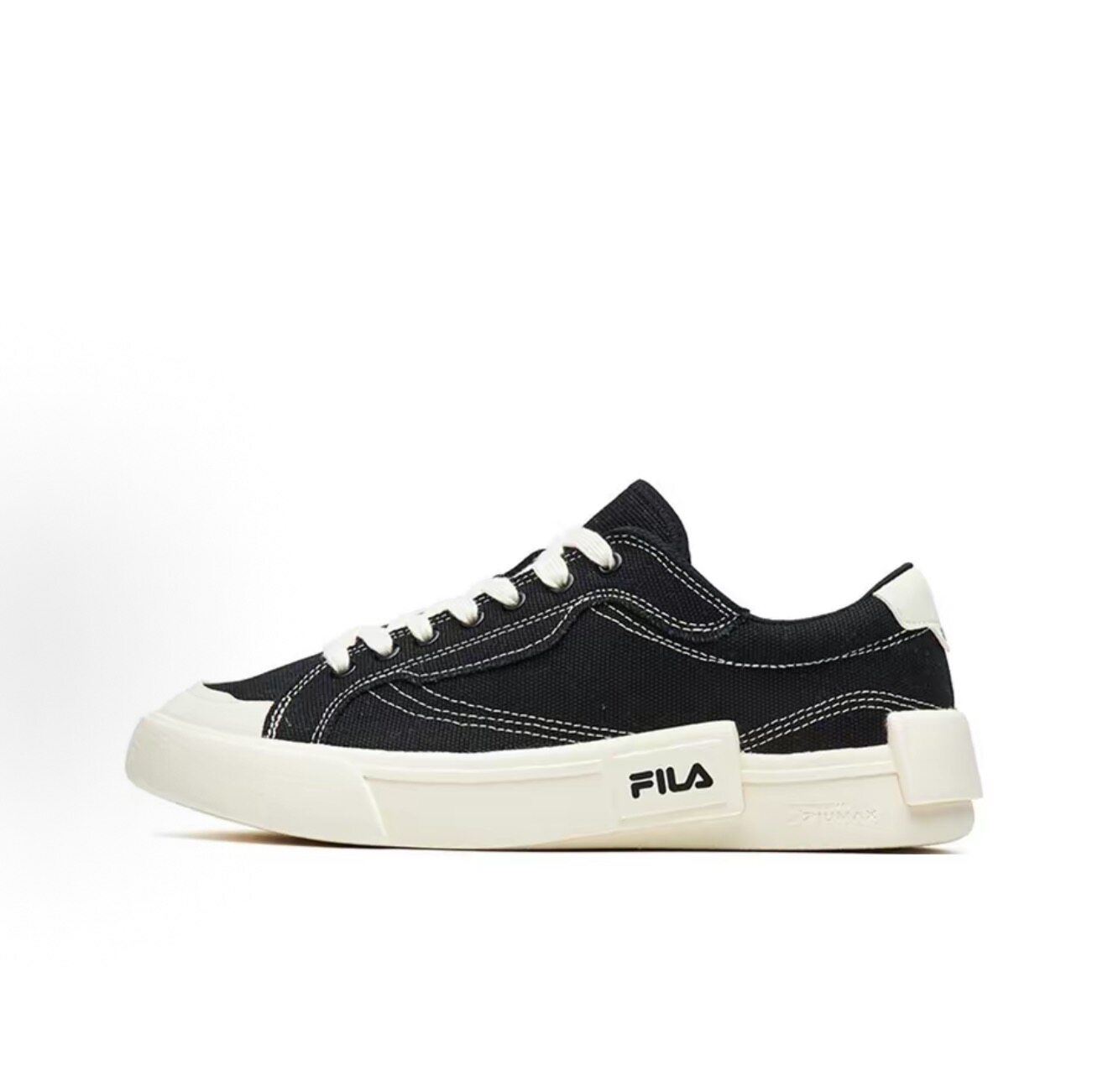 FILA FUSION POP 帆布 时尚舒适 耐磨轻便 低帮 板鞋 女款 黑白