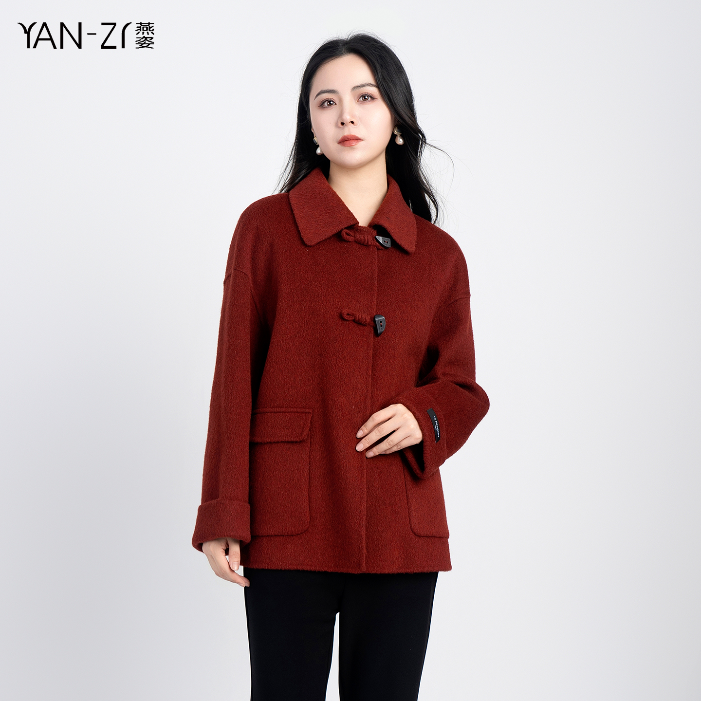 翻领牛角扣短款双面羊毛大衣外套