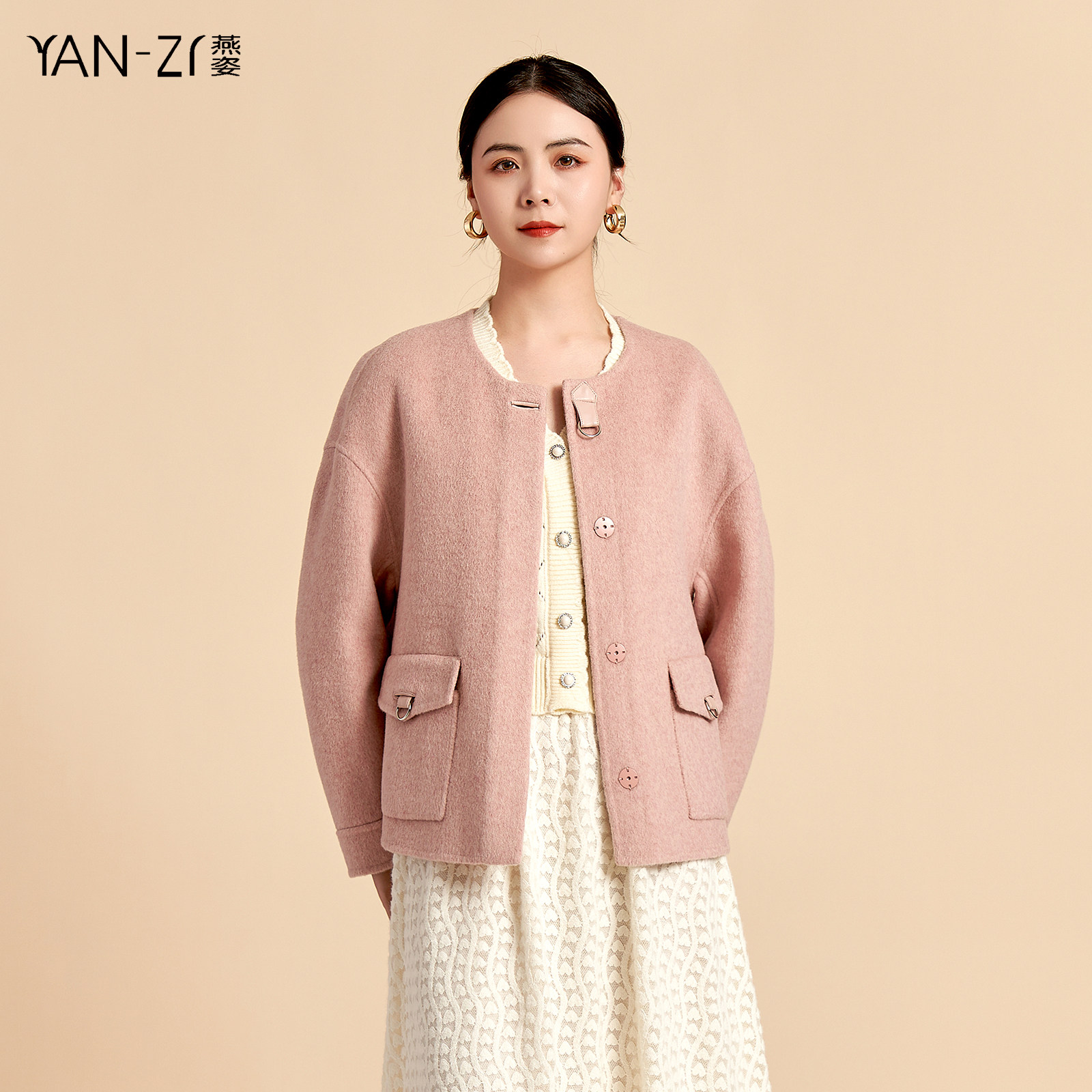 香舍黎2024冬季新款经典气质圆领微茧型短款双面呢外套女商场同款