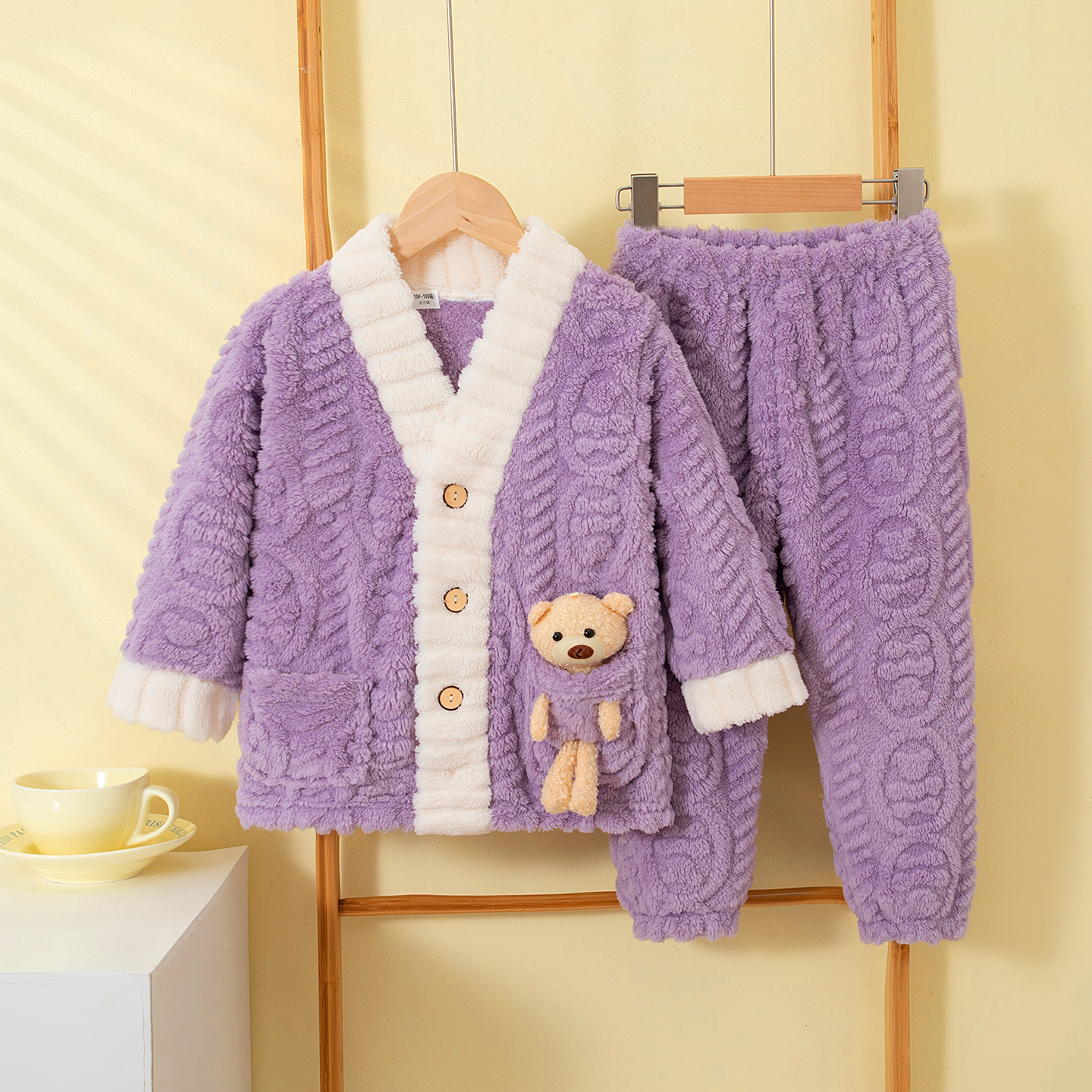 儿童法兰绒睡衣套装秋冬加厚珊瑚