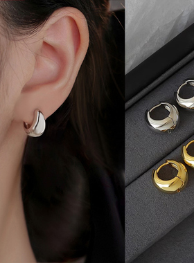 高级感水滴耳环女S925银针小众设计欧美耳钉秋冬气质爆款耳饰品