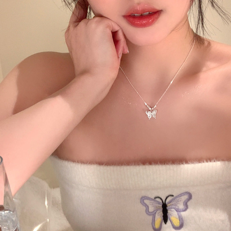精致高颜值配裙子锁骨链钛钢冷淡风冰透猫眼石蝴蝶项链气质锁骨链