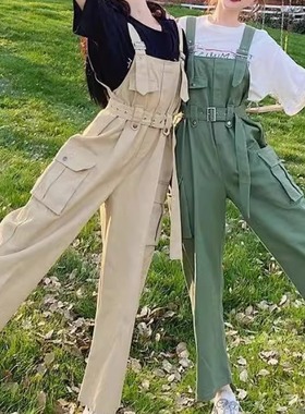 Multi pocket waist belt sliming overalls多口袋腰带显瘦背带裤