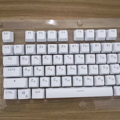 2020 New 104 Keycaps Russian Translucent Backlight Keycaps F