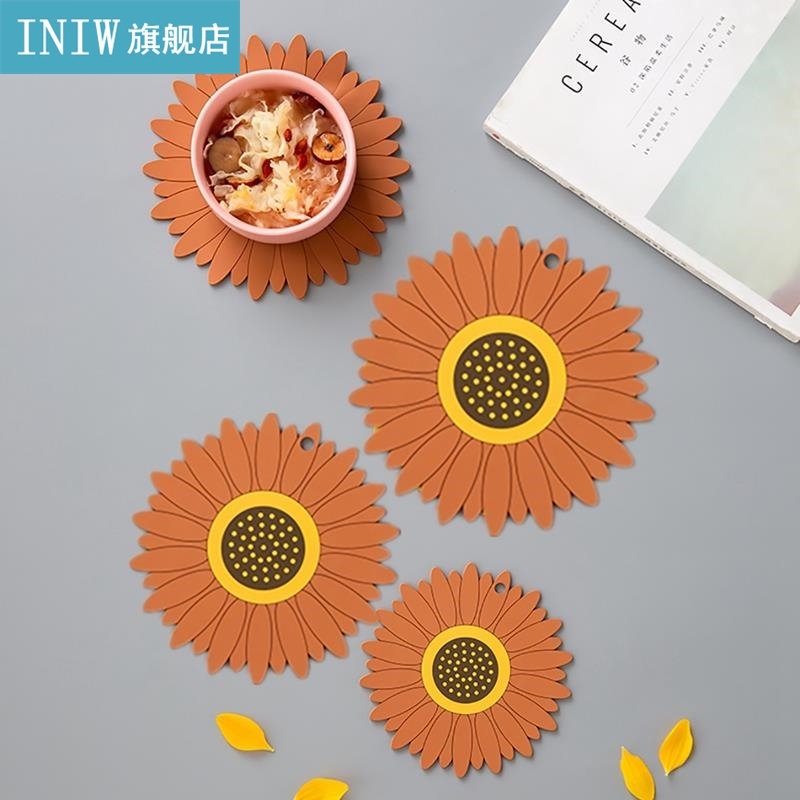 1pc Creative Trivet Mat Heat Insulating PVC Non-Slip