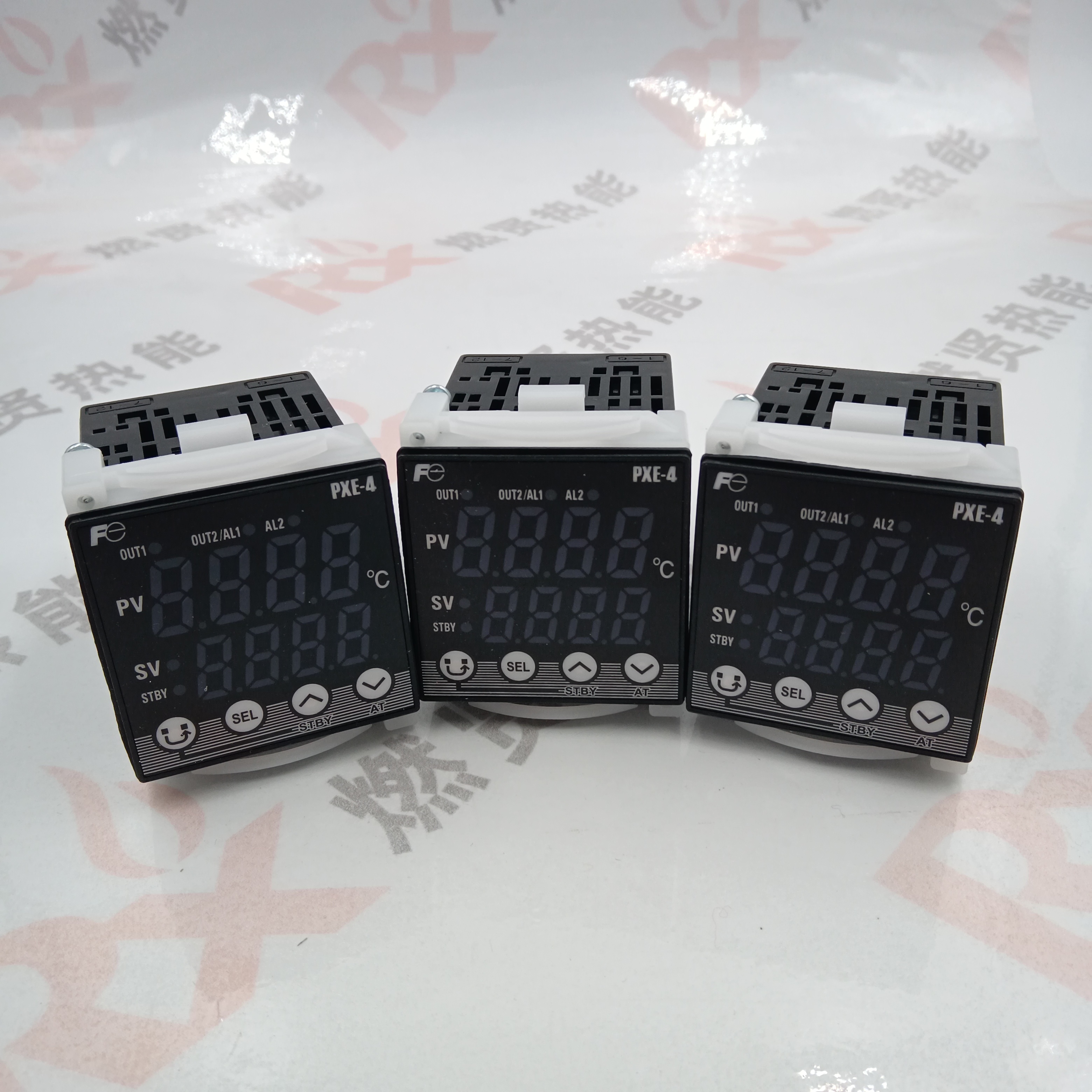 日本富士Fuji 温控表 PXE4TCY2-2Y000-C 原装现货