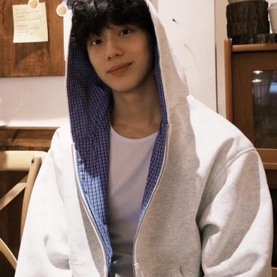 双面穿皇家蓝格纹卫衣外套