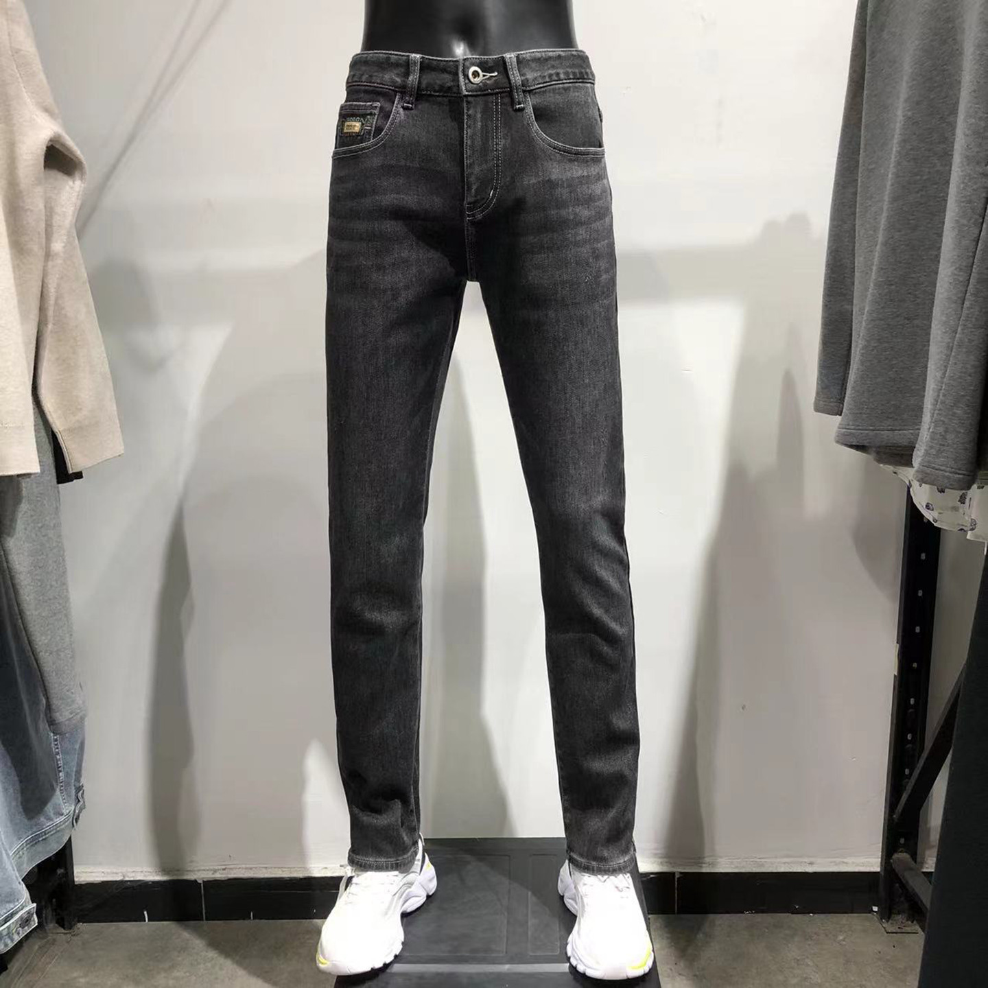 正品大牌！温暖薄绒男士小直筒牛仔裤黑灰色弹力休闲男款男裤长裤