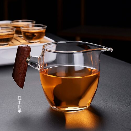 公道杯2026新款高硼硅玻璃公道杯茶漏套装加厚耐热木把高档分茶器