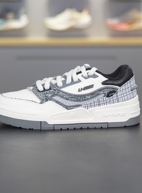 李宁休闲鞋 2024秋季新款001 BTC女子时尚经典运动板鞋AGCU086