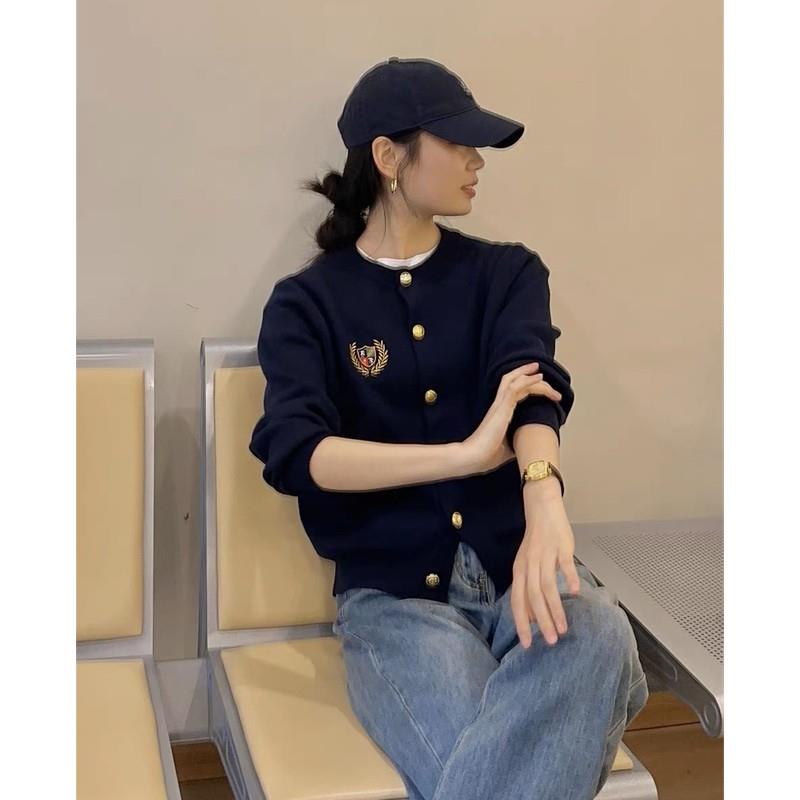 英伦学院风针织衫女士秋冬短款宽松上衣刺绣徽章羊毛开衫毛衣外套