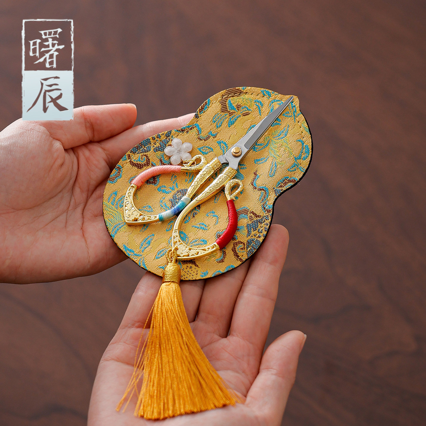 复古雕花剪茶叶袋专用茶剪刀图片