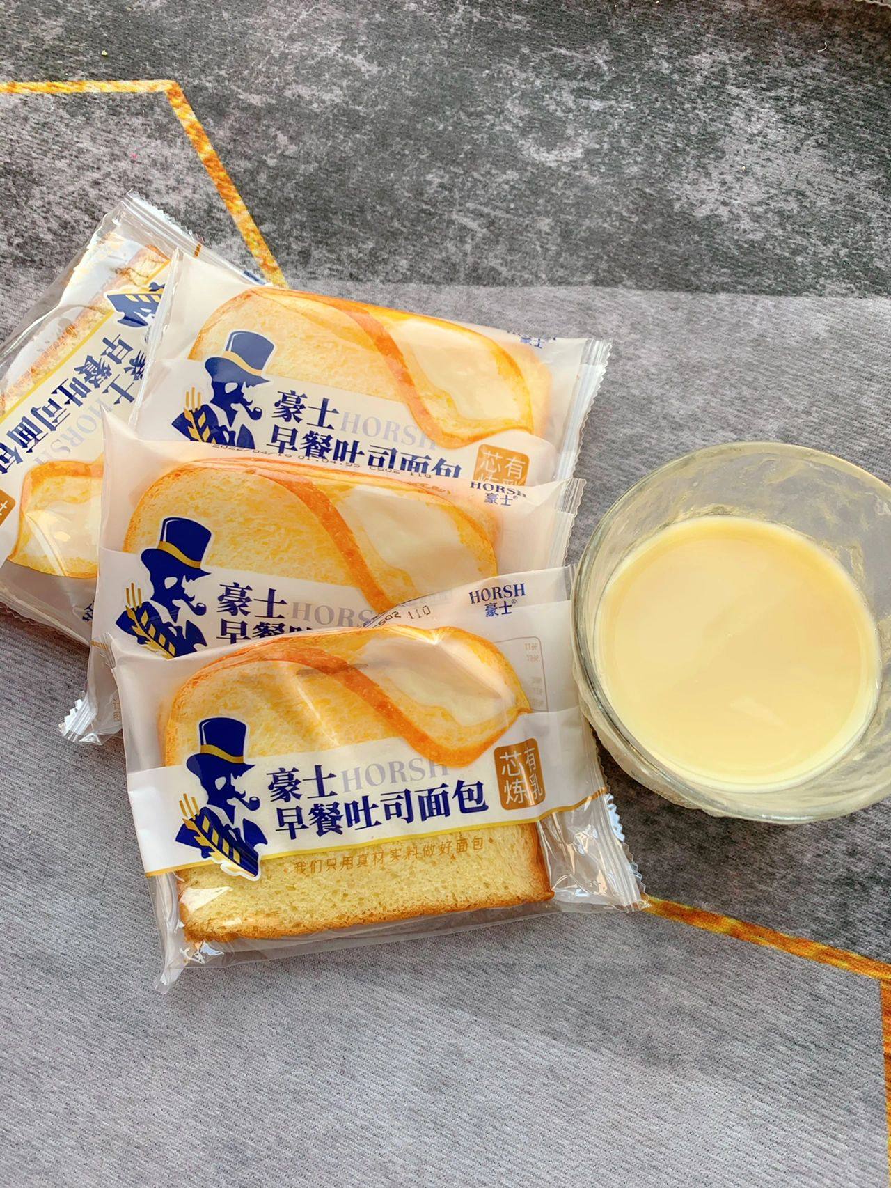 豪士早餐吐司炼乳夹心面包整箱4斤代餐蛋糕休闲零食小吃