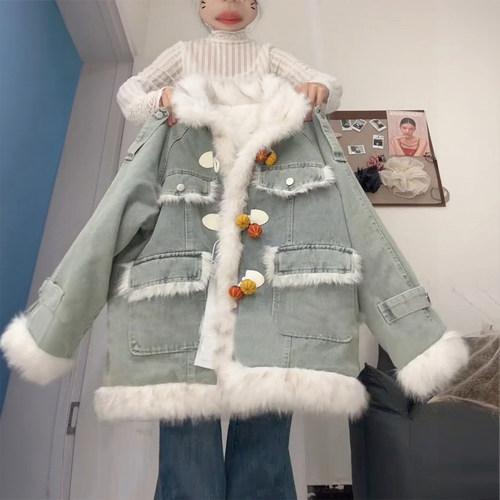 胖mm特大码宽松加厚保暖开衫外套