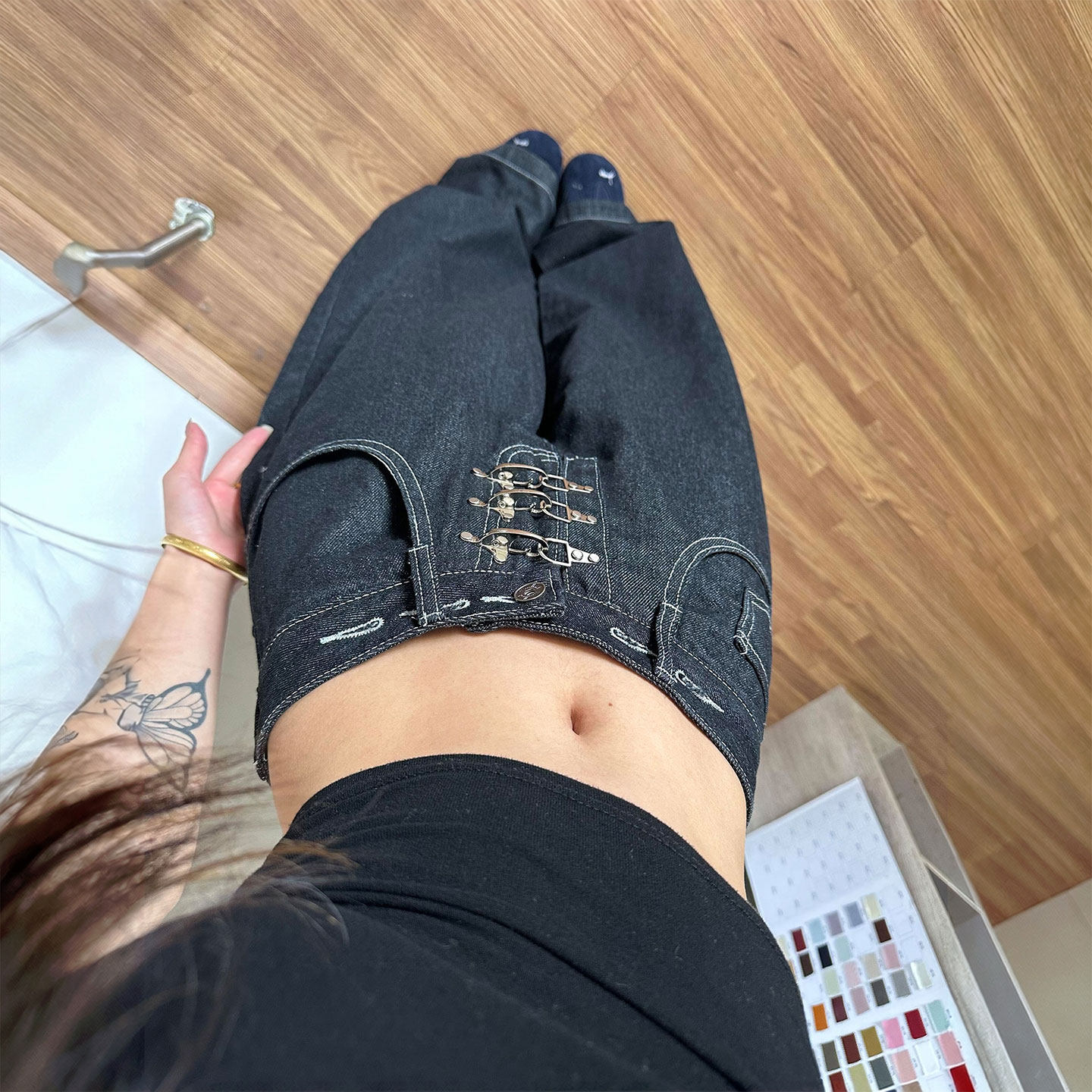 胖mm特大码女装美式街头风黑色牛仔背带裤女时尚百搭单肩连体裤子