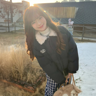 夹棉外套女特大码 女装 设计感羊羔毛领羽绒棉服 爆款 胖mm今年流行