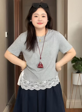 胖mm特大码韩系穿搭灰色短袖T恤女设计感蕾丝边拼接小众气质上衣
