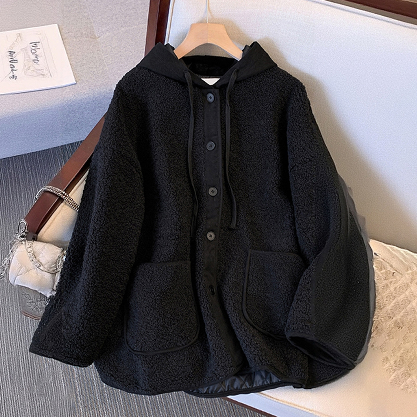 大码女装胖mm黑色加厚保暖棉服外套女简约高级感遮肉显瘦连帽棉衣,女装/女士精品,常规大码外套,淘宝优惠券,粉丝福利购,淘宝优惠卷