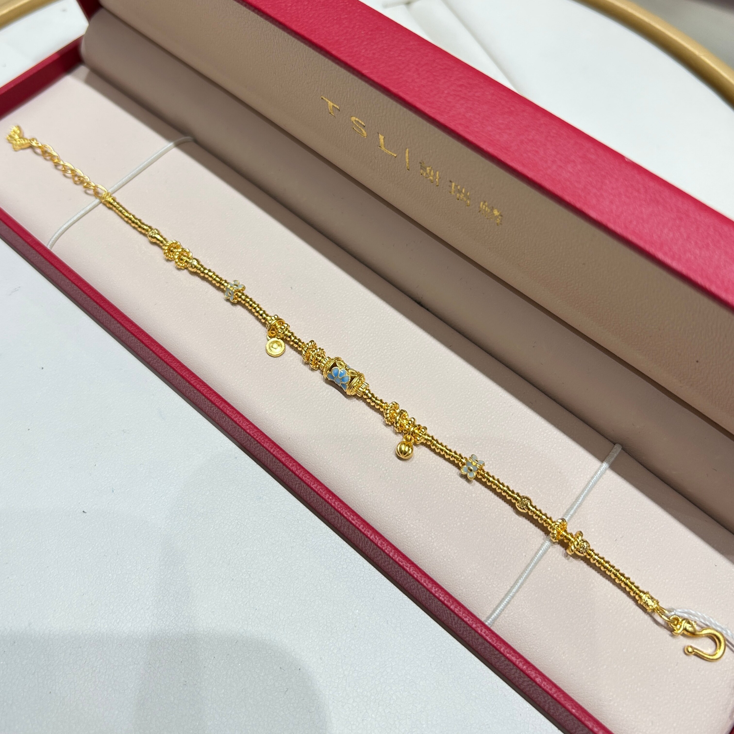 TSL谢瑞麟代购 足金999蓝色小花盘缠黄金手链手串女 百搭专柜正品