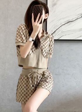 Fashion hooded shorts short sleeve suit 时尚连帽短裤短袖套装