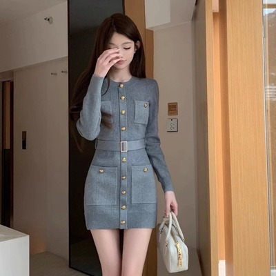 2025年名媛穿搭秋冬灰色针织修身包臀短裙富家千金小香风连衣裙女