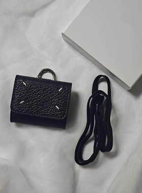 MMM风格 24ss经典头层牛皮四角缝线迷你耳机收纳包