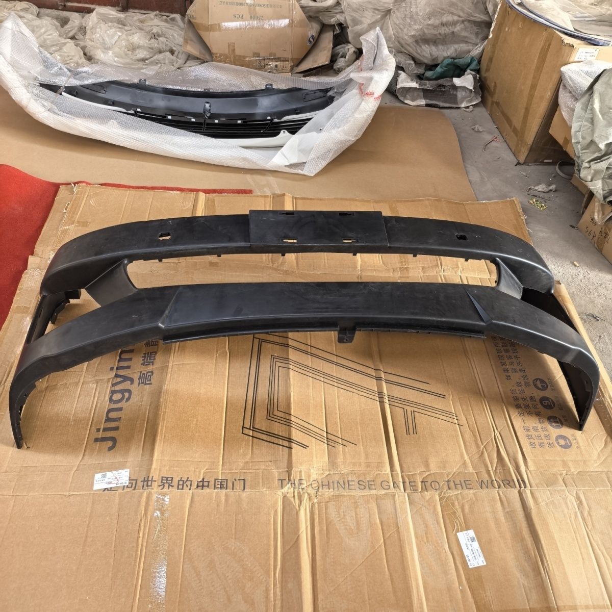 适配金龙海格H6C专用前杠