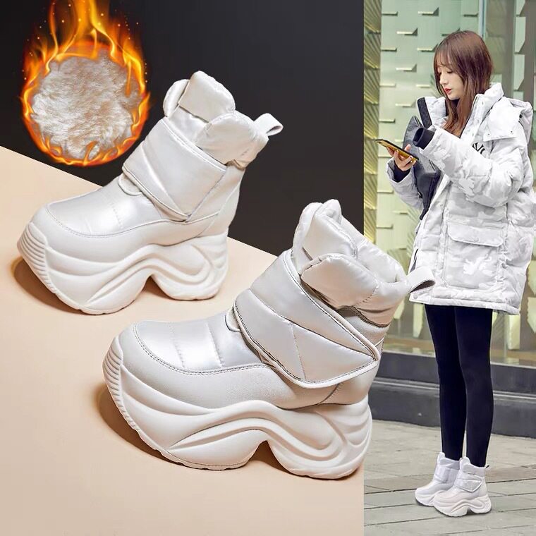 内增高雪地靴加绒加厚底防水棉鞋女士冬季东北短靴马丁靴