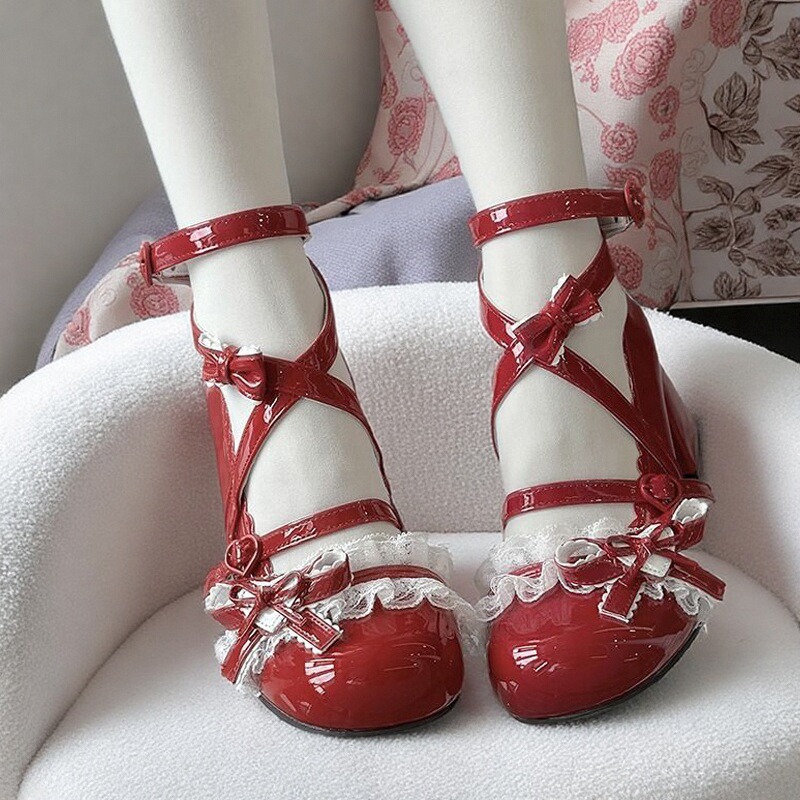 洛丽塔蕾丝小皮鞋圆头花边甜美