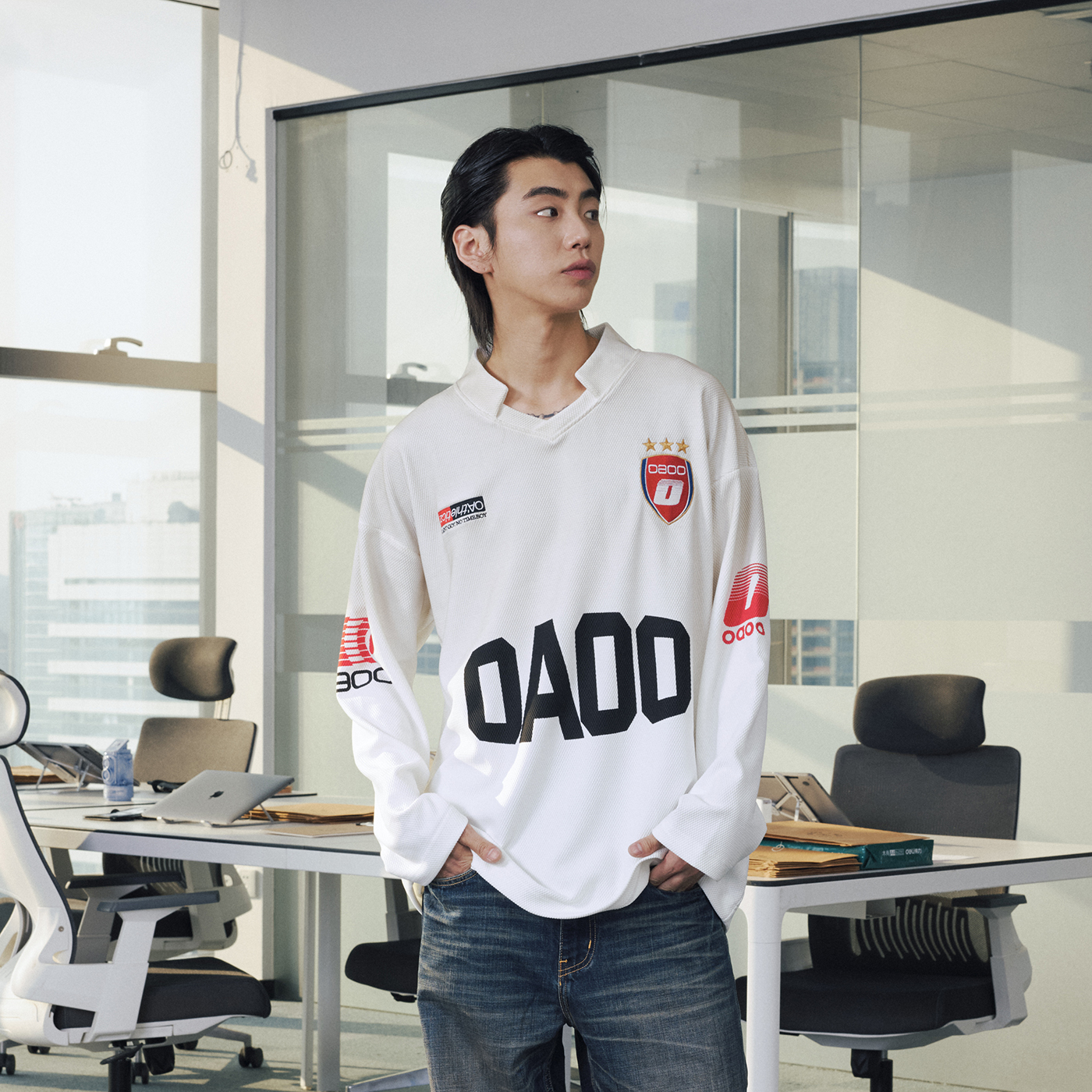 【张桂源同款】OaOO脏染足球长袖T恤宽松印花刺绣打底通勤休闲