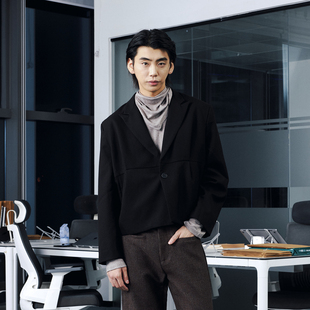 OaOO戗驳领短宽西装 夹克外套设计感短宽boxy通勤休闲外套