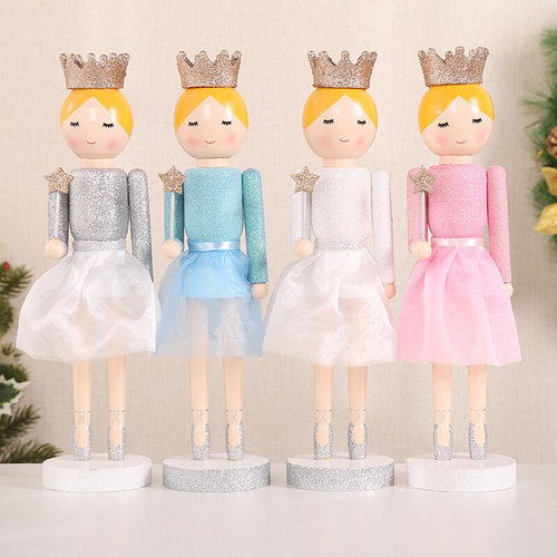 Christmas s bright pink et Girl Nutcracker wooden tabletop s